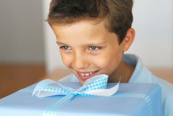 What to give a boy for his birthday?